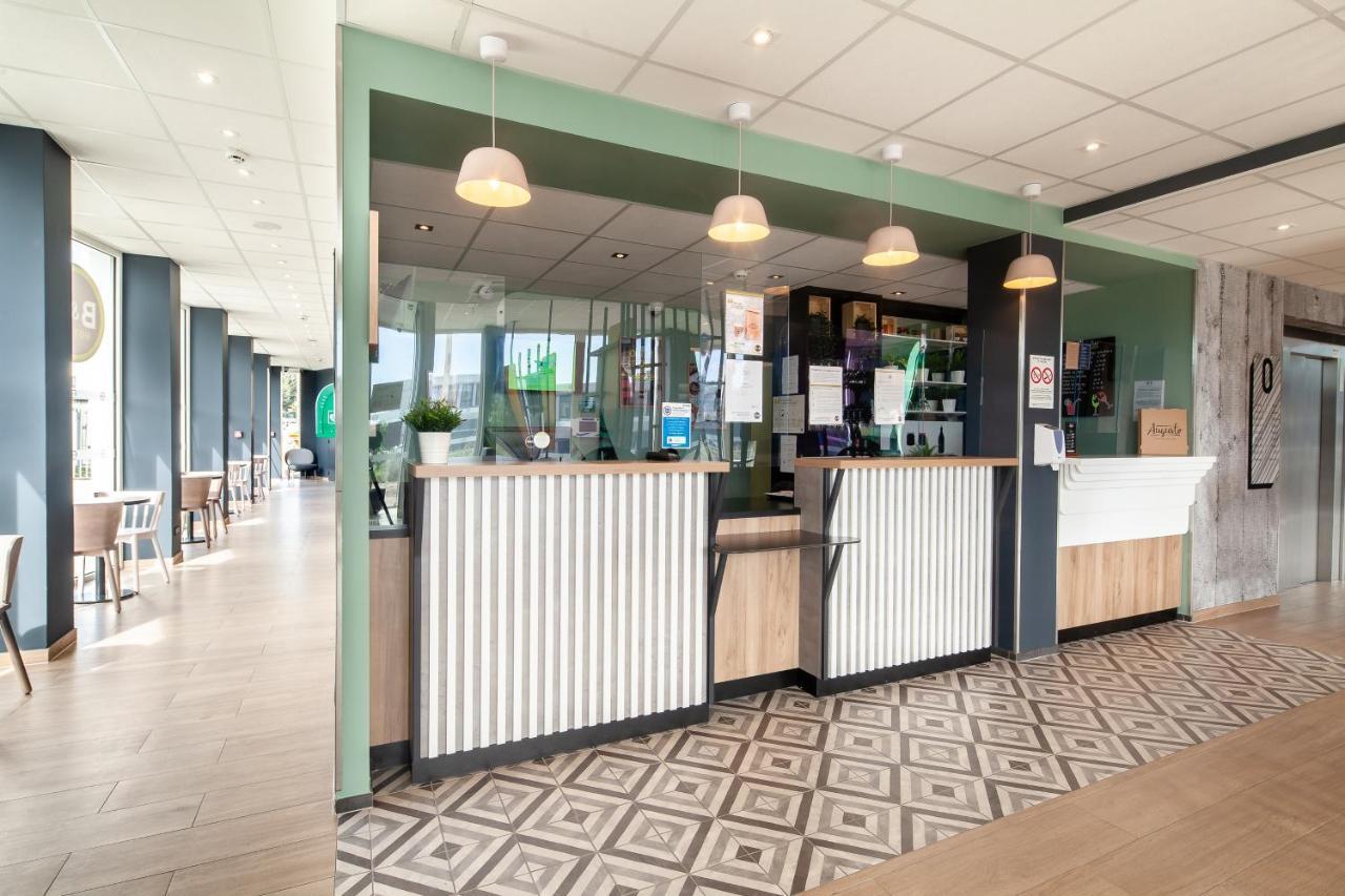 B&B Hotel Massy Gare Tgv Exterior photo